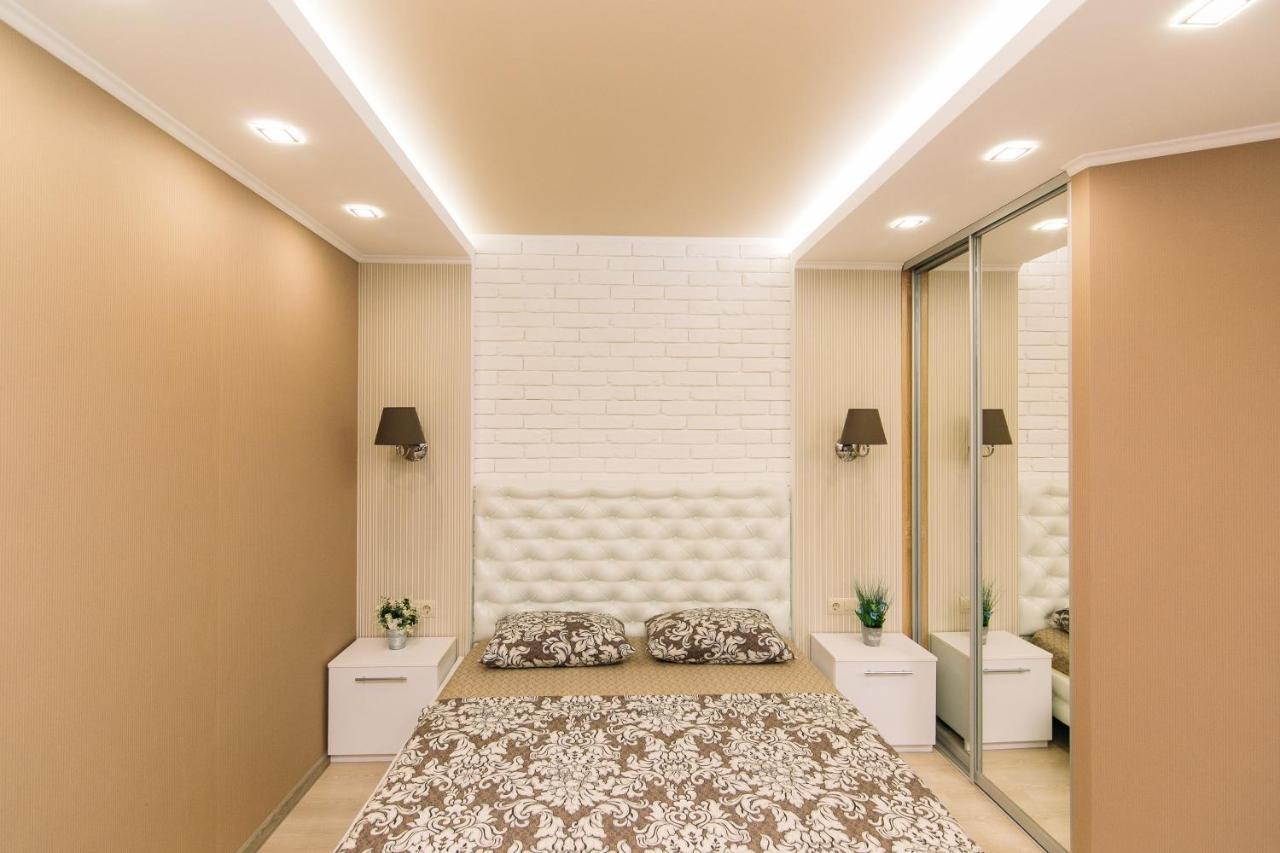 Vip Apartments Faraon On Kharkovskaya 1 Floor Sumy Exterior foto